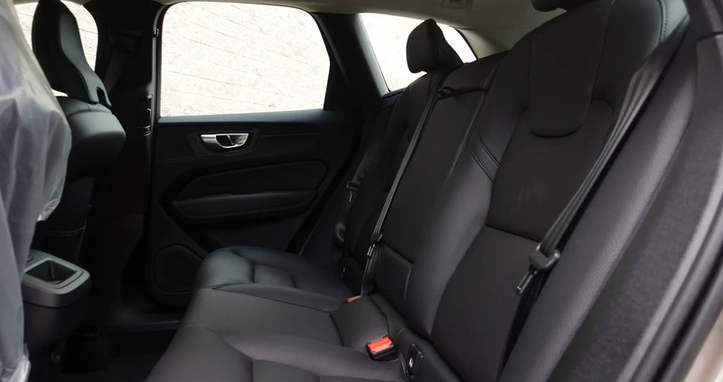 Volvo XC 60 cena 208995 przebieg: 2100, rok produkcji 2023 z Międzyzdroje małe 781